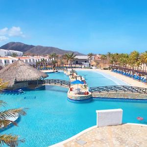 Costa Caribe Hotel Beach & Resort